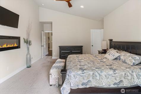 20025 SE 232nd Street Maple Valley WA 98038