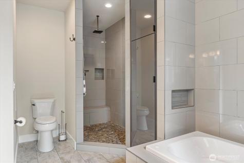 20025 SE 232nd Street Maple Valley WA 98038