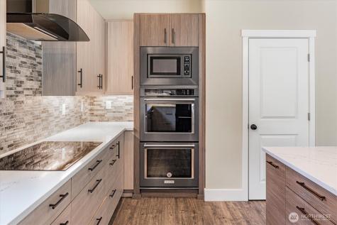 20025 SE 232nd Street Maple Valley WA 98038