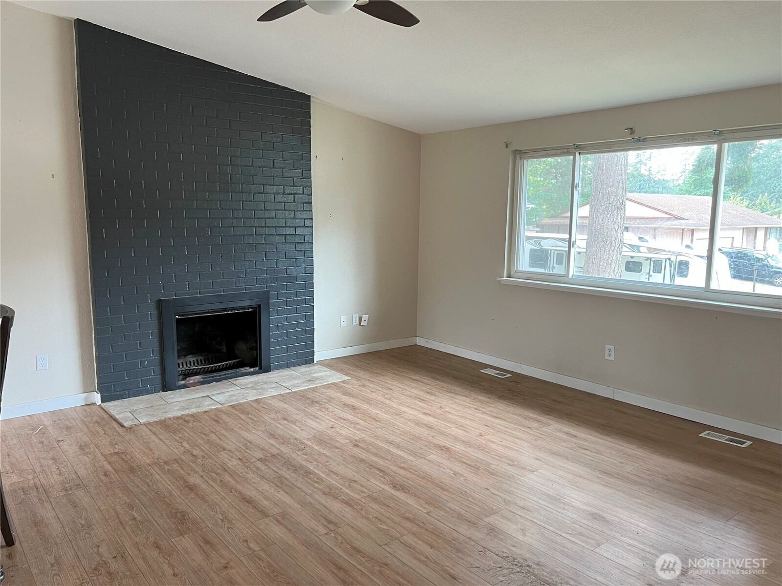 511 190th Street E Spanaway WA 98387