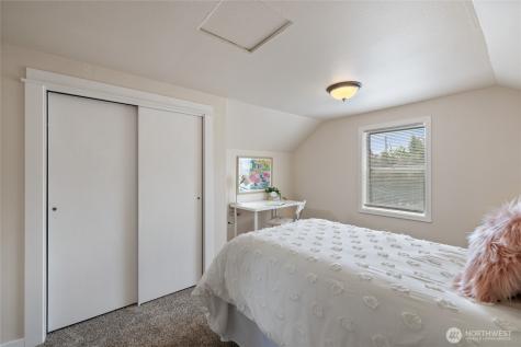 6417 S Fife Street Tacoma WA 98409