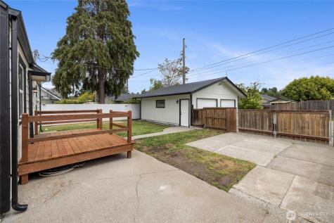 6417 S Fife Street Tacoma WA 98409