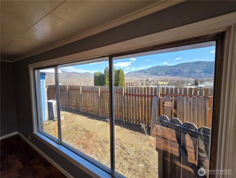 1009 17th Avenue Oroville WA 98844