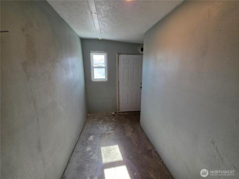 1009 17th Avenue Oroville WA 98844