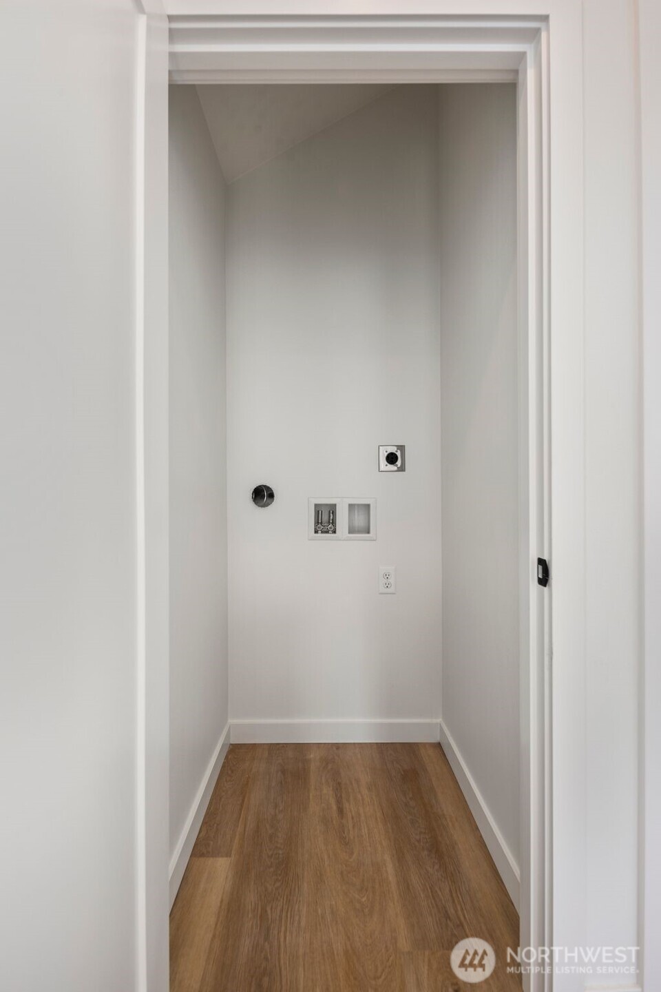 820 S Sullivan Street Seattle WA 98108