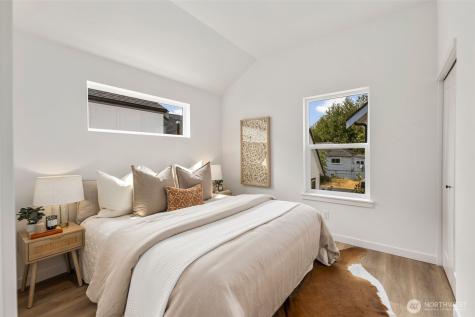 820 S Sullivan Street Seattle WA 98108