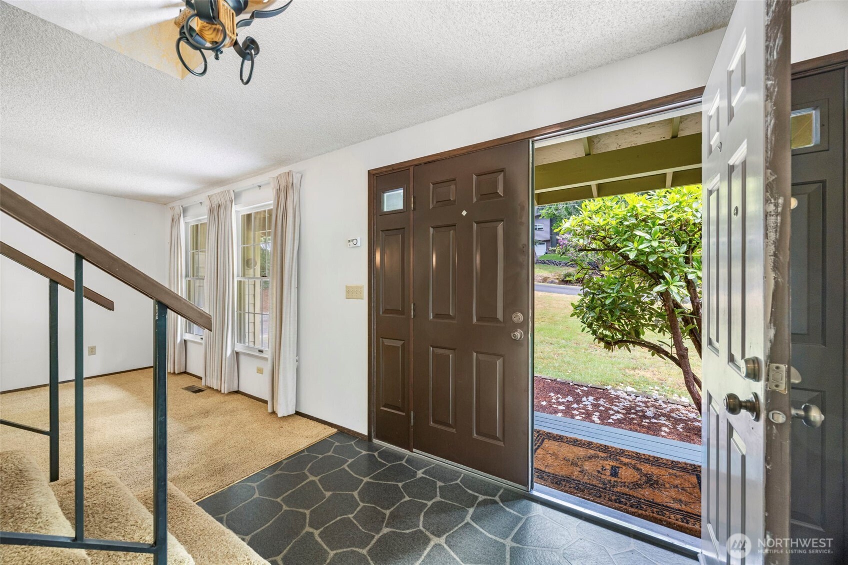 7689 Clover Blossom Lane NE Bremerton WA 98311