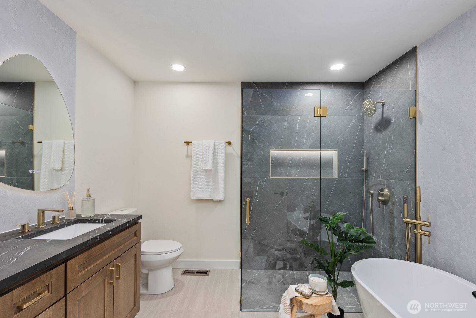 1182 SE Irish Court Port Orchard WA 98367