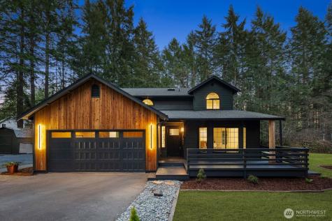 1182 SE Irish Court Port Orchard WA 98367