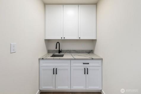 1182 SE Irish Court Port Orchard WA 98367