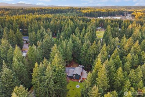 1182 SE Irish Court Port Orchard WA 98367