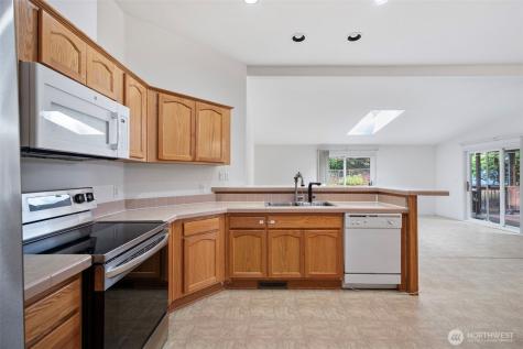 10088 Fairview Boulevard SW Port Orchard WA 98367