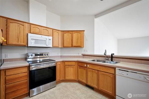 10088 Fairview Boulevard SW Port Orchard WA 98367