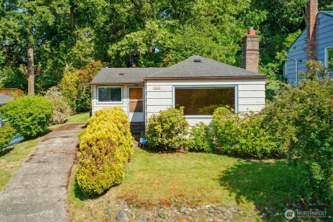 10022 8th Seattle WA 98125