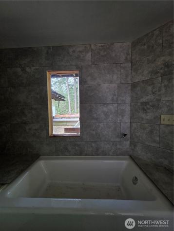 5612 Cape George Road Port Townsend WA 98368
