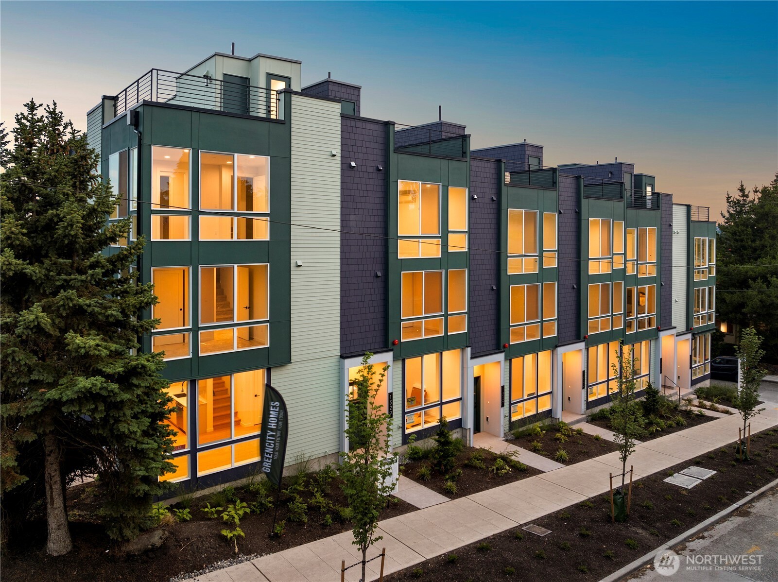3850 Carr Place N Seattle WA 98103