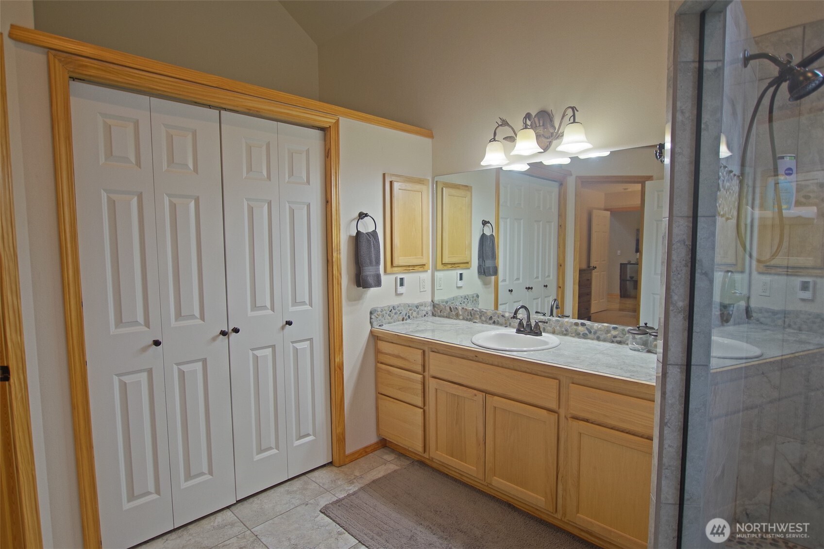 140 Evergreen Valley Loop Ronald WA 98940