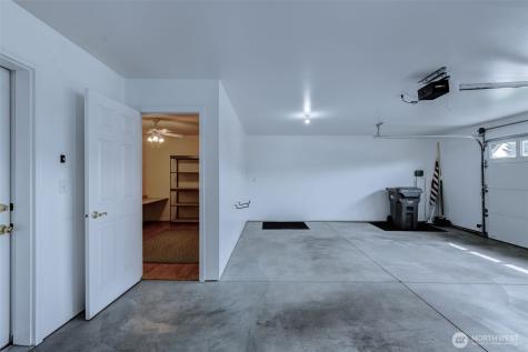 586 Canyon Drive East Wenatchee WA 98802