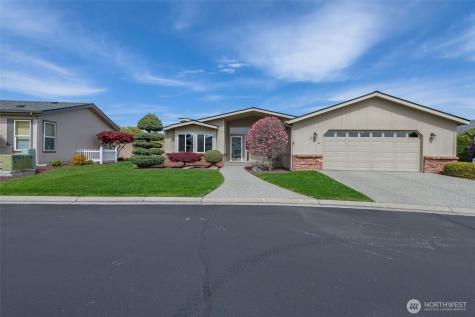 586 Canyon Drive East Wenatchee WA 98802