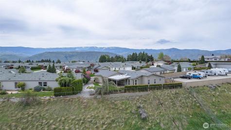 586 Canyon Drive East Wenatchee WA 98802