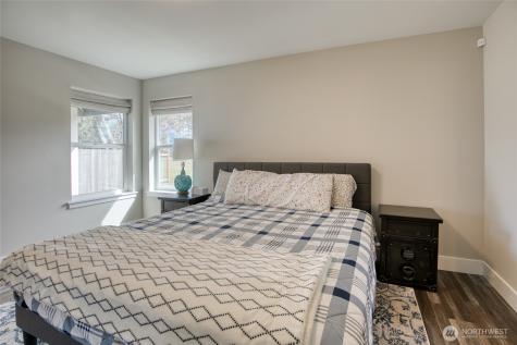300 Octopus Avenue NE Ocean Shores WA 98569