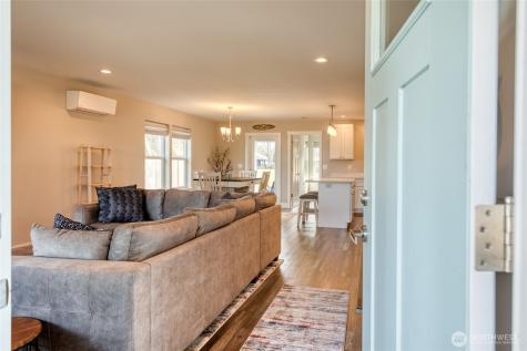300 Octopus Avenue NE Ocean Shores WA 98569