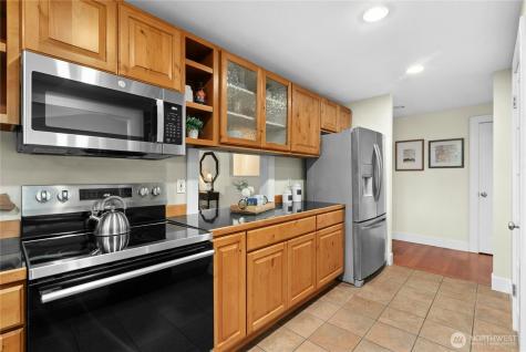 17030 174th Avenue NE Woodinville WA 98072