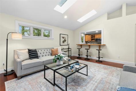 17030 174th Avenue NE Woodinville WA 98072