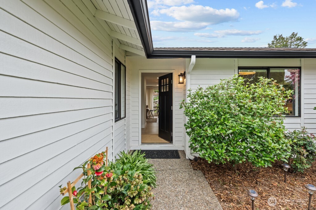 17420 158th Avenue SE Renton WA 98058