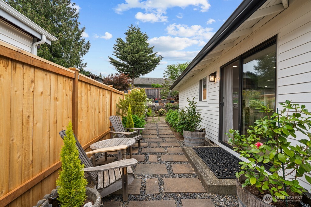 17420 158th Avenue SE Renton WA 98058