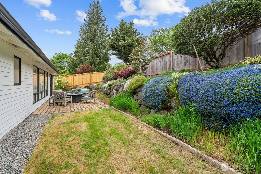 17420 158th Avenue SE Renton WA 98058