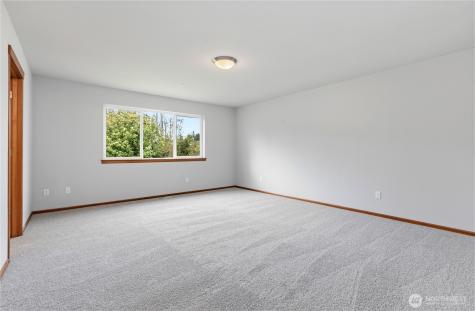 2906 S 135th Street Tukwila WA 98168
