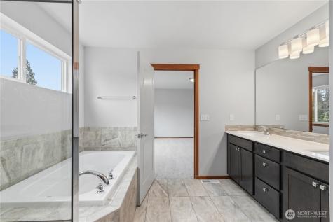 2906 S 135th Street Tukwila WA 98168