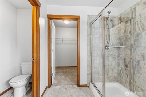 2906 S 135th Street Tukwila WA 98168