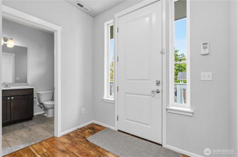 2906 S 135th Street Tukwila WA 98168