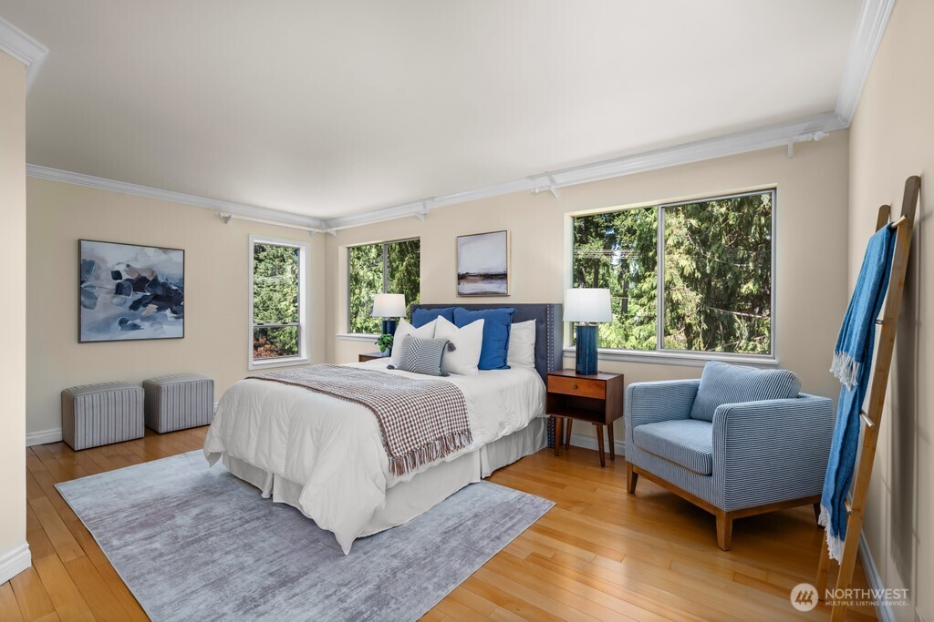 15732 111th Avenue NE Bothell WA 98011