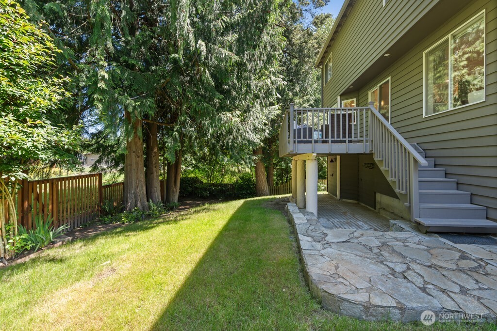 15732 111th Avenue NE Bothell WA 98011