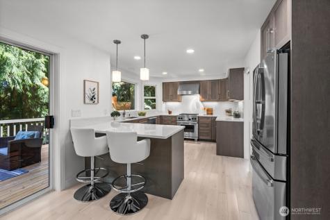15732 111th Avenue NE Bothell WA 98011