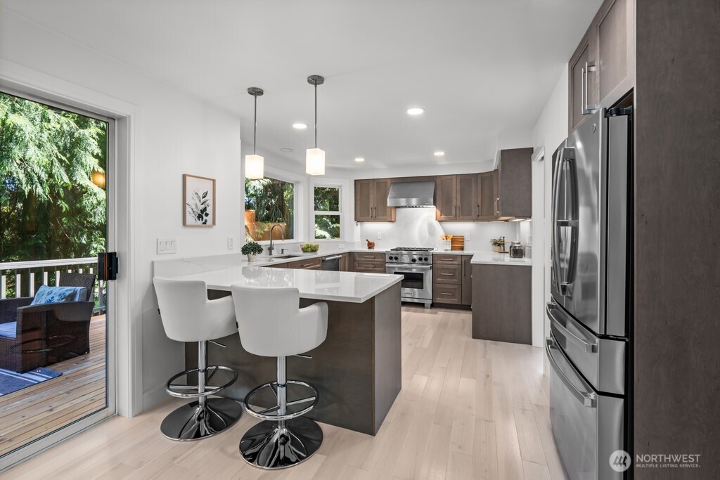 15732 111th Avenue NE Bothell WA 98011