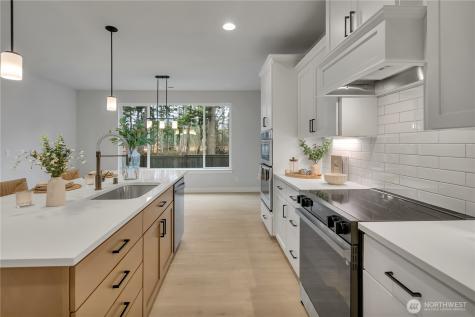 17306 82nd Avenue Ct E Puyallup WA 98375