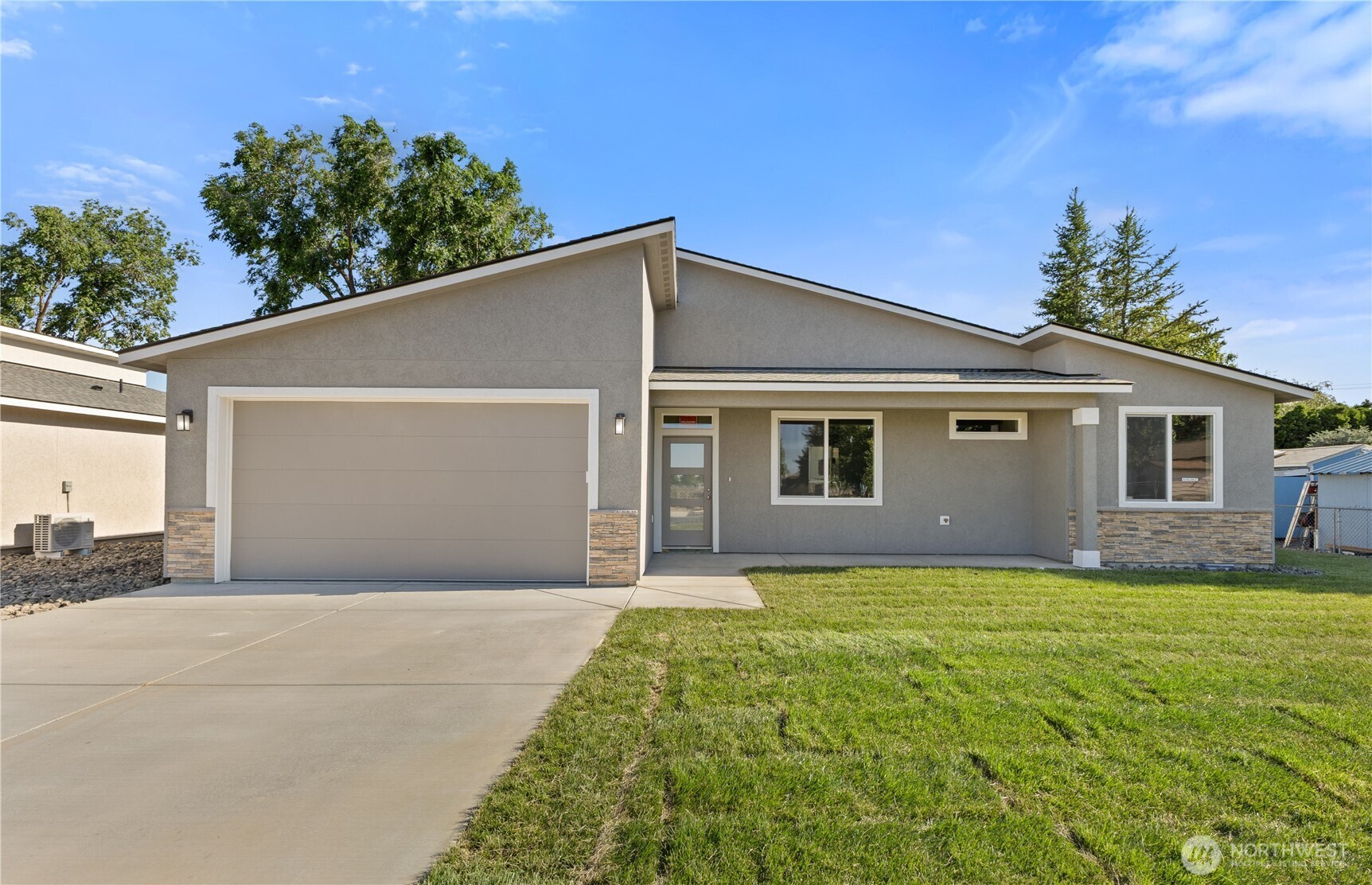 523 Dorsing Street Moses Lake WA 98837