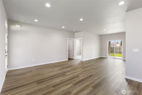 523 Dorsing Street Moses Lake WA 98837