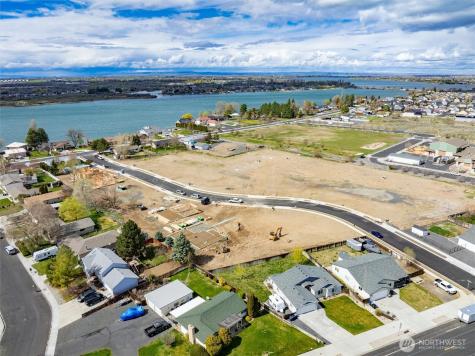 523 Dorsing Street Moses Lake WA 98837