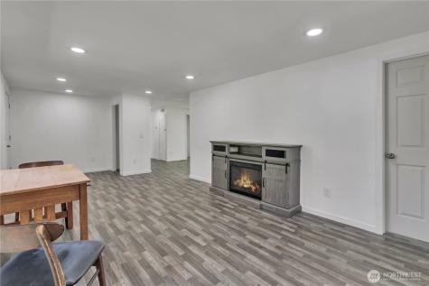 11517 155 Avenue SE Renton WA 98059