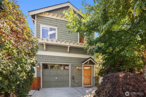 2826 21st Seattle WA 98199