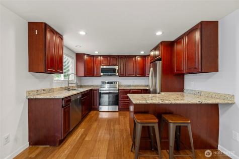 23216 96th Avenue W Edmonds WA 98020