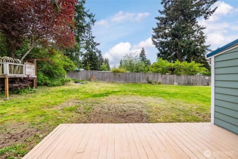 23216 96th Avenue W Edmonds WA 98020