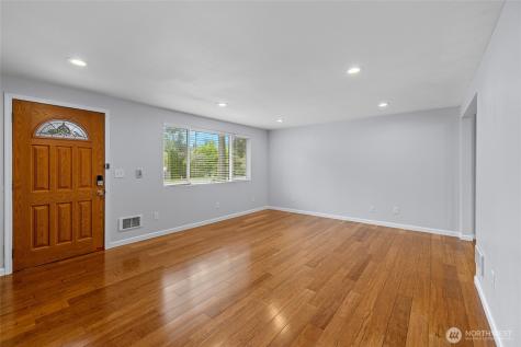 23216 96th Avenue W Edmonds WA 98020