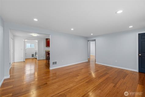 23216 96th Avenue W Edmonds WA 98020