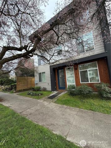 1017 NE 55th Street Seattle WA 98105